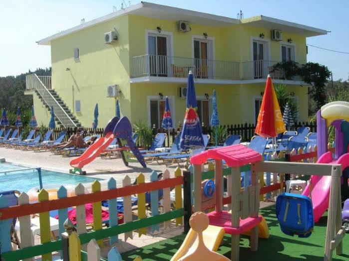 Amadeus Hawai Studios And Apartments Sidárion Exterior foto